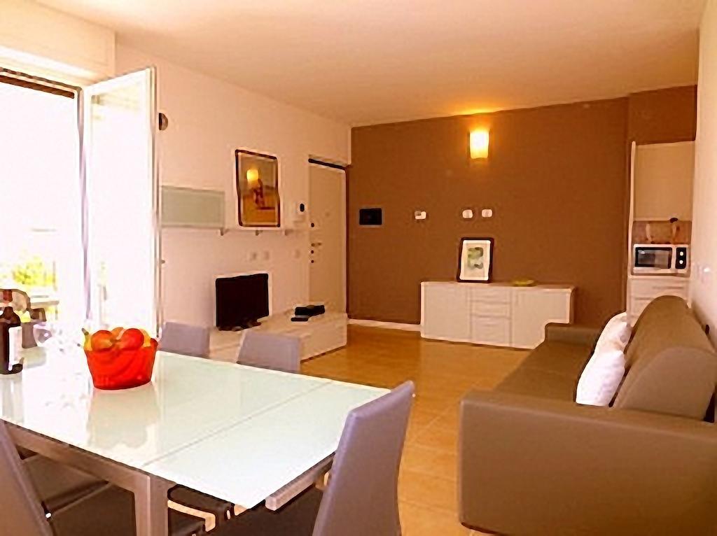 4 Village Centre Lenno Homes With Pool-By Italian Apartments Kamer foto